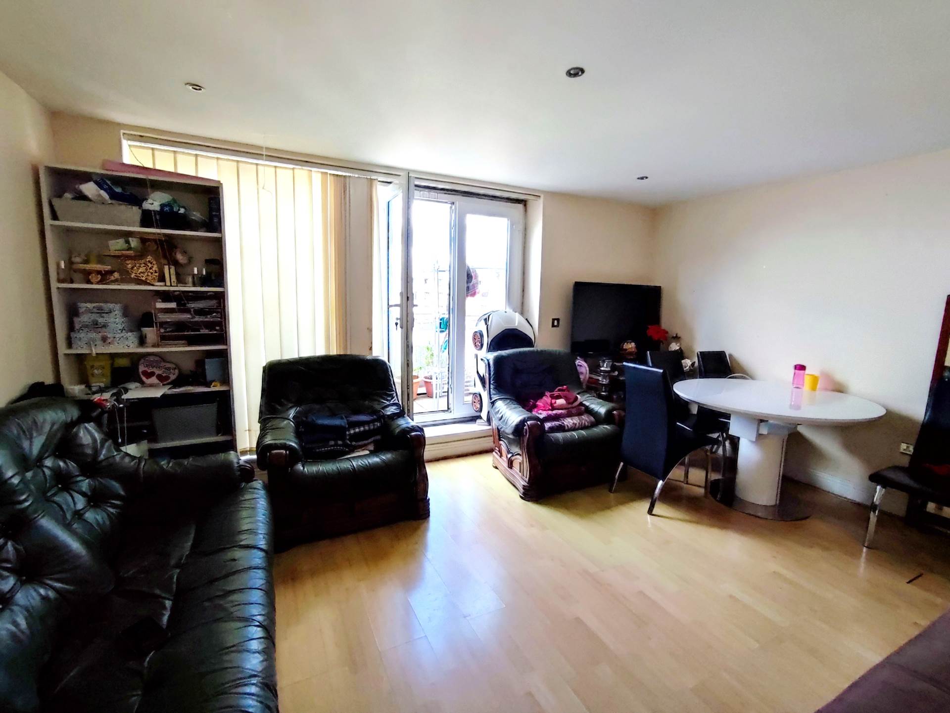 Additional Property Image 1 bedroom Flat for sale in London 3