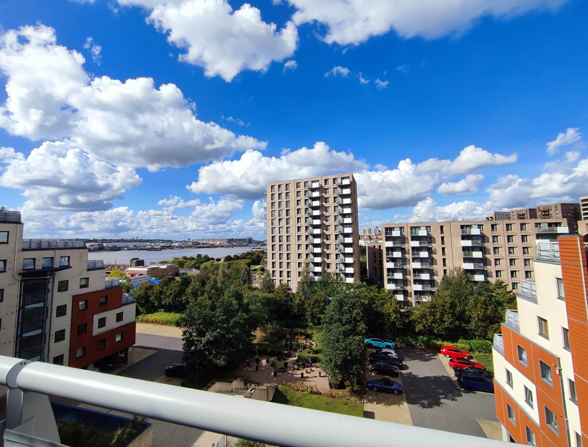 Additional Property Image 1 bedroom Flat for sale in London 4