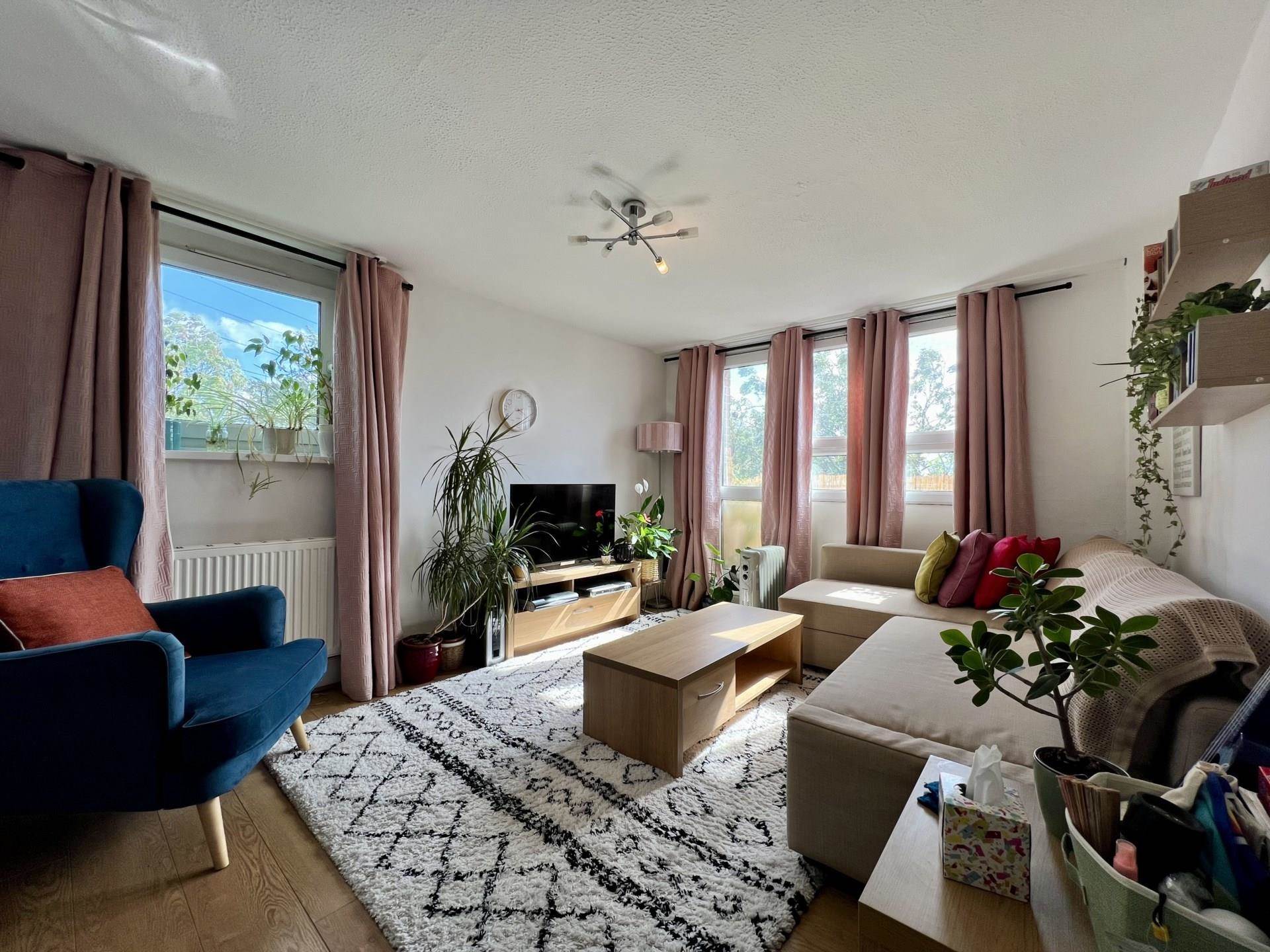 Additional Property Image 2 bedroom Flat for sale in London 4