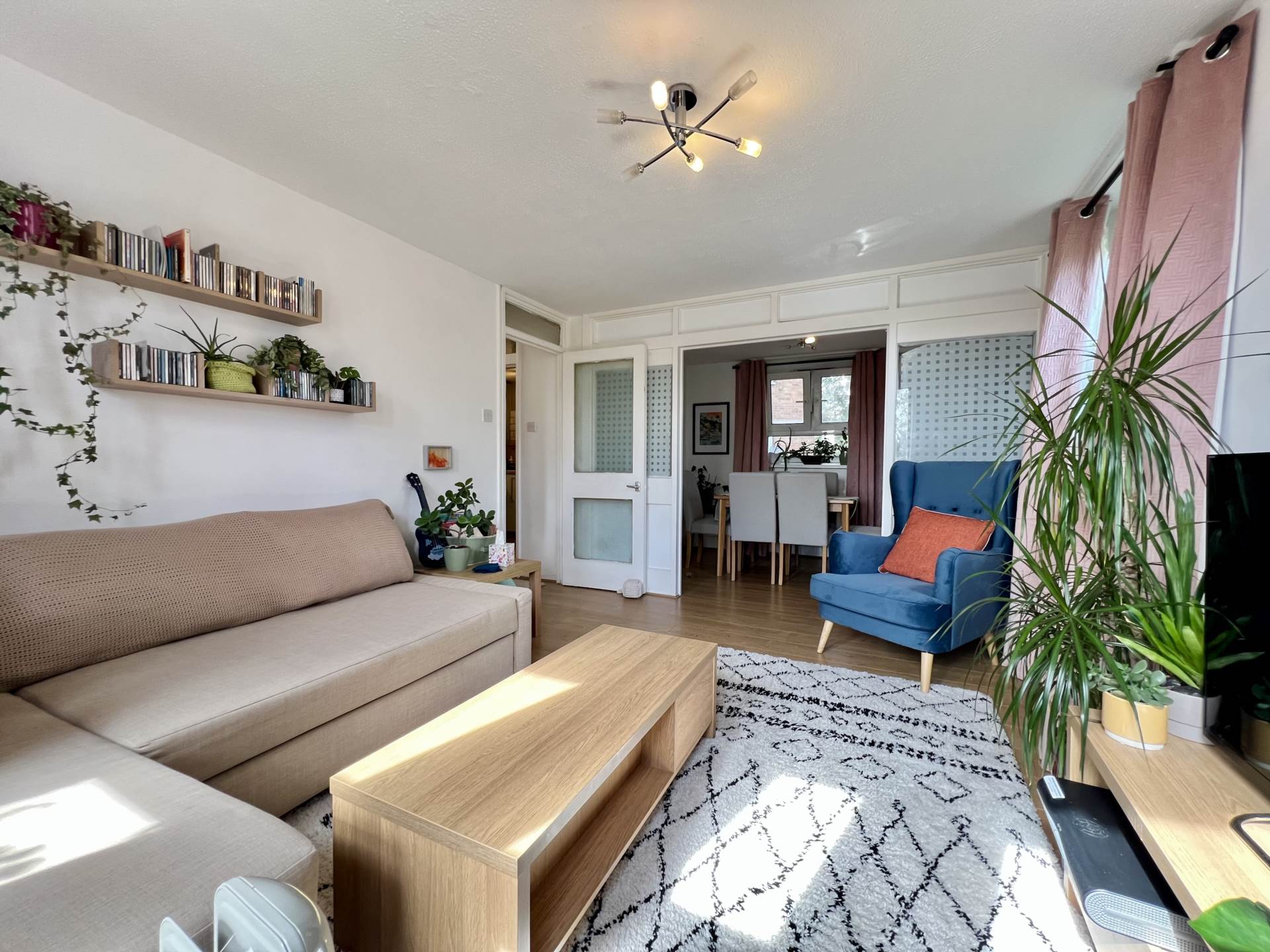 Additional Property Image 2 bedroom Flat for sale in London 5