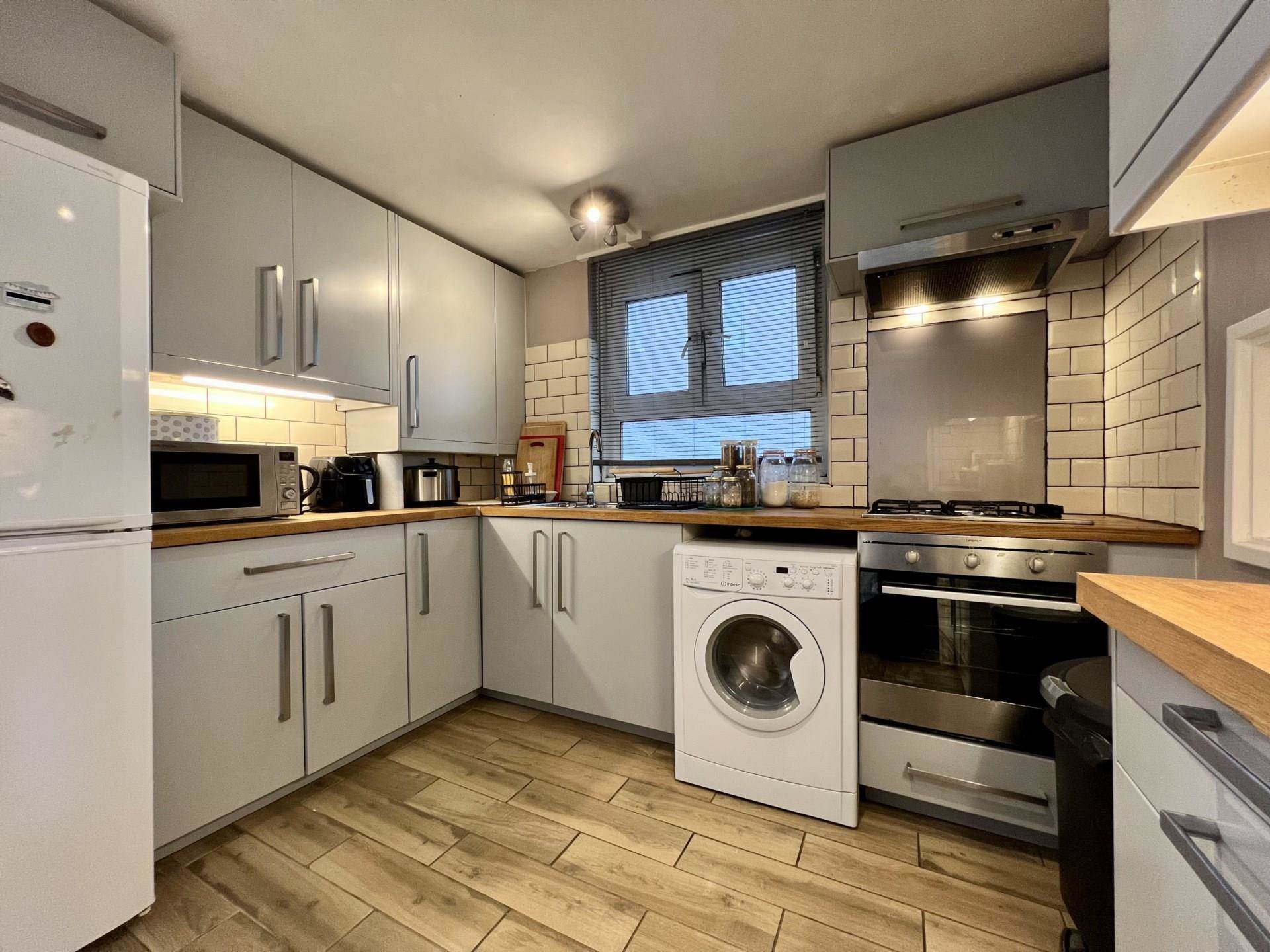 Additional Property Image 2 bedroom Flat for sale in London 7