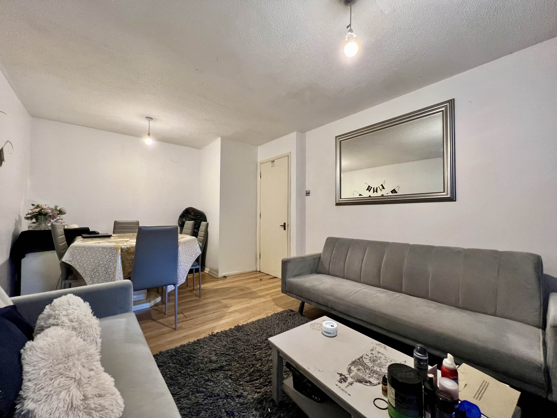 Additional Property Image 2 bedroom Flat for sale in London 3