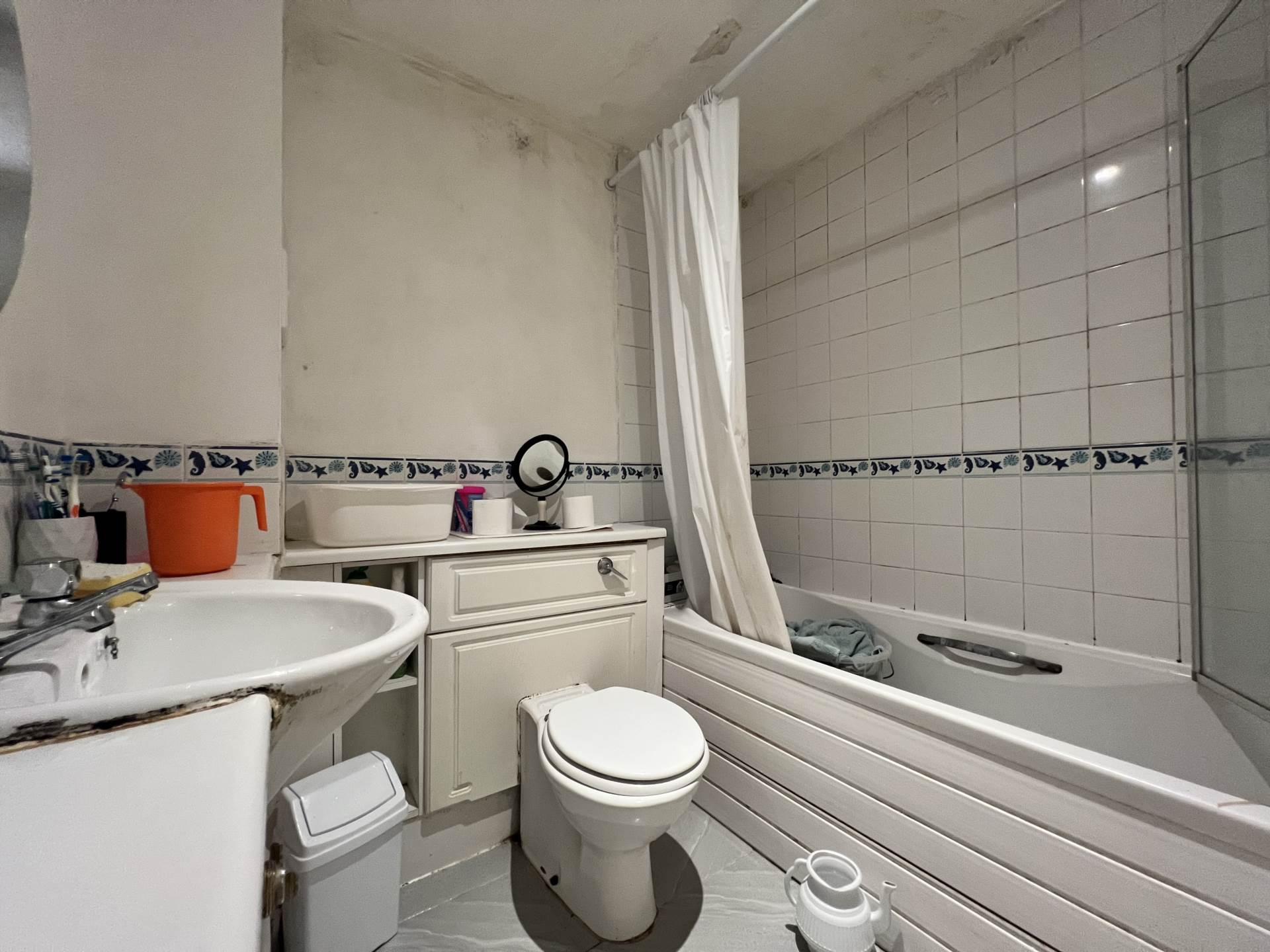 Additional Property Image 2 bedroom Flat for sale in London 7