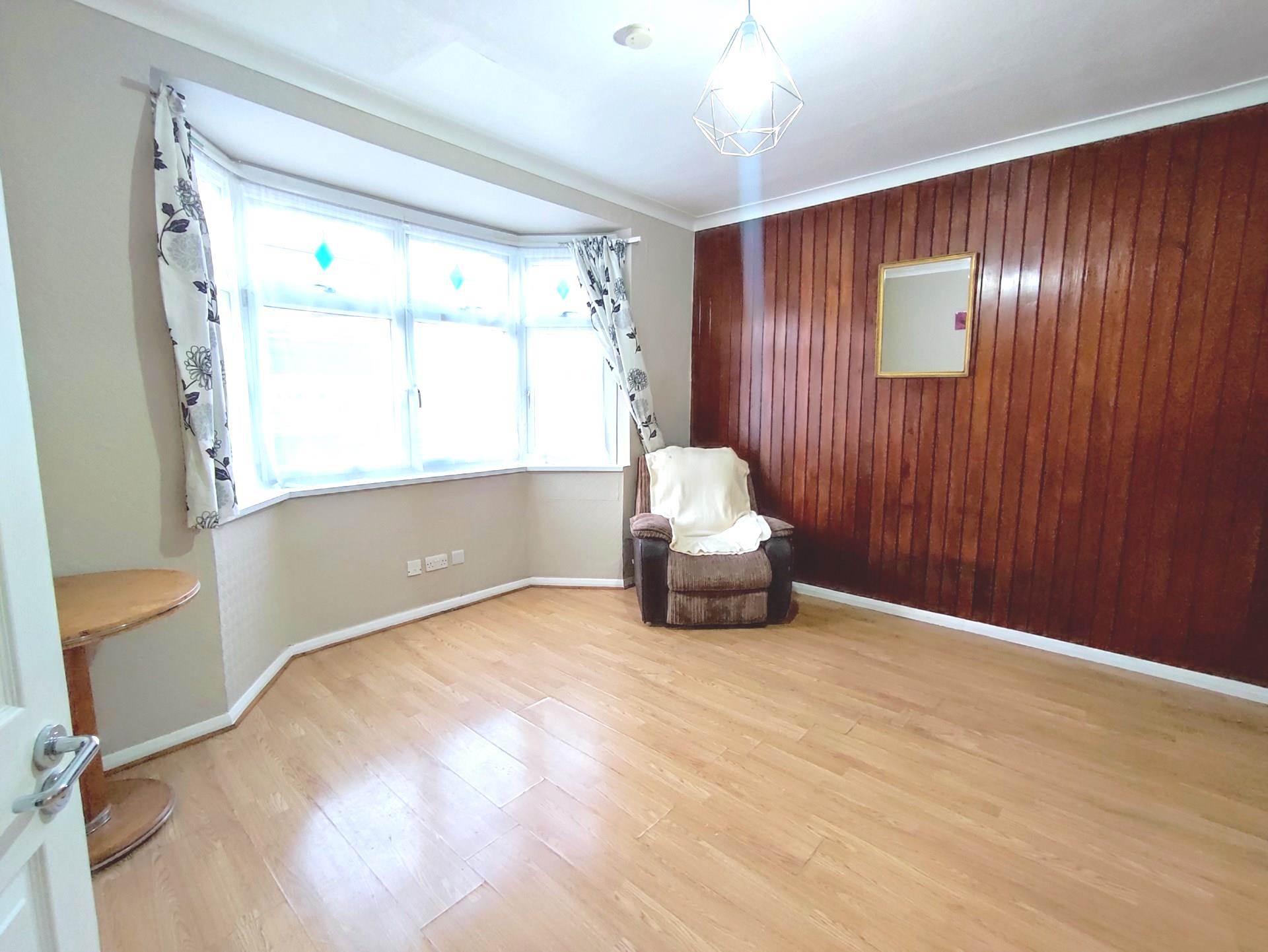 Additional Property Image 3 bedroom Terraced for sale in London 2