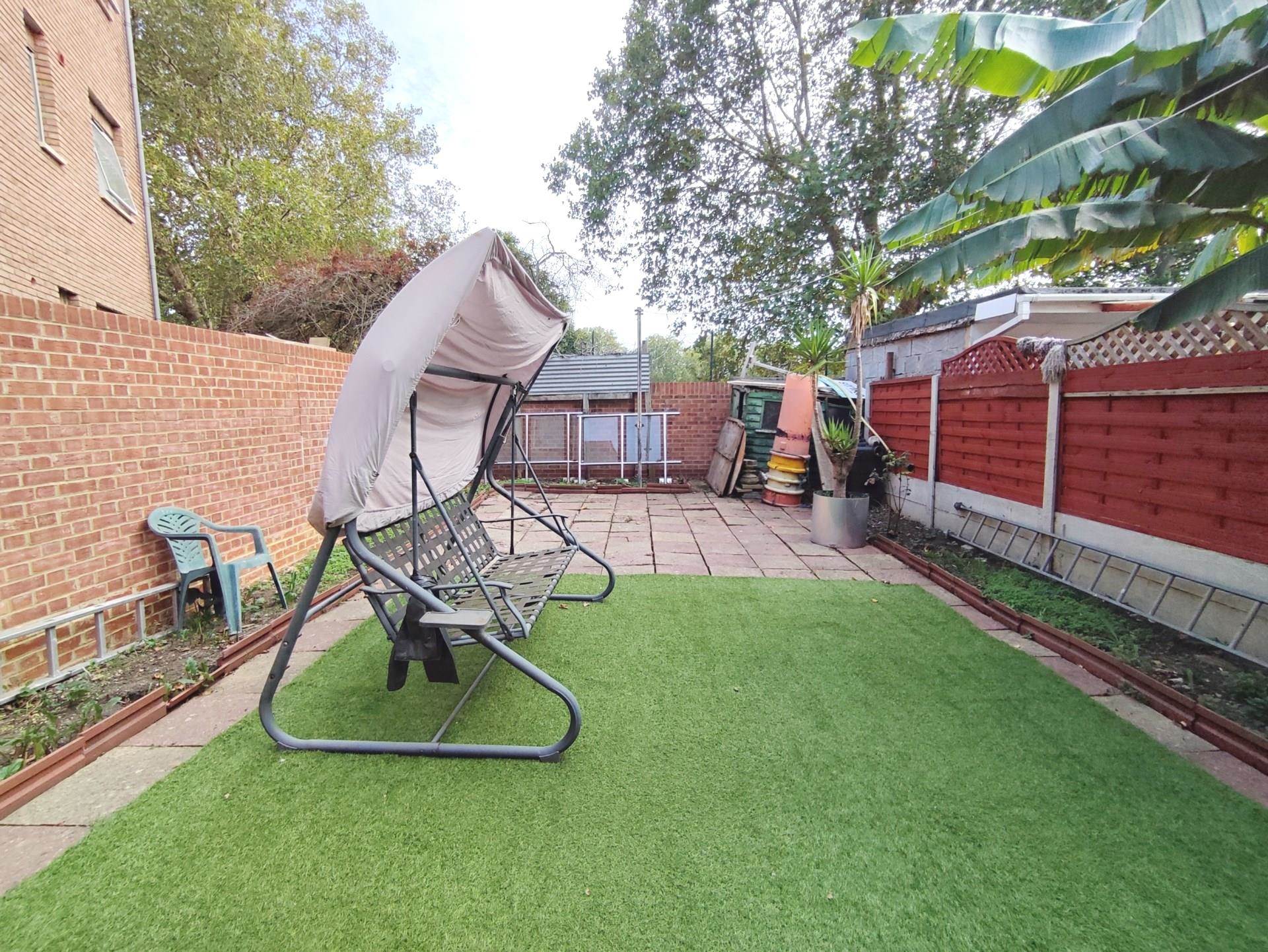Additional Property Image 3 bedroom Terraced for sale in London 8