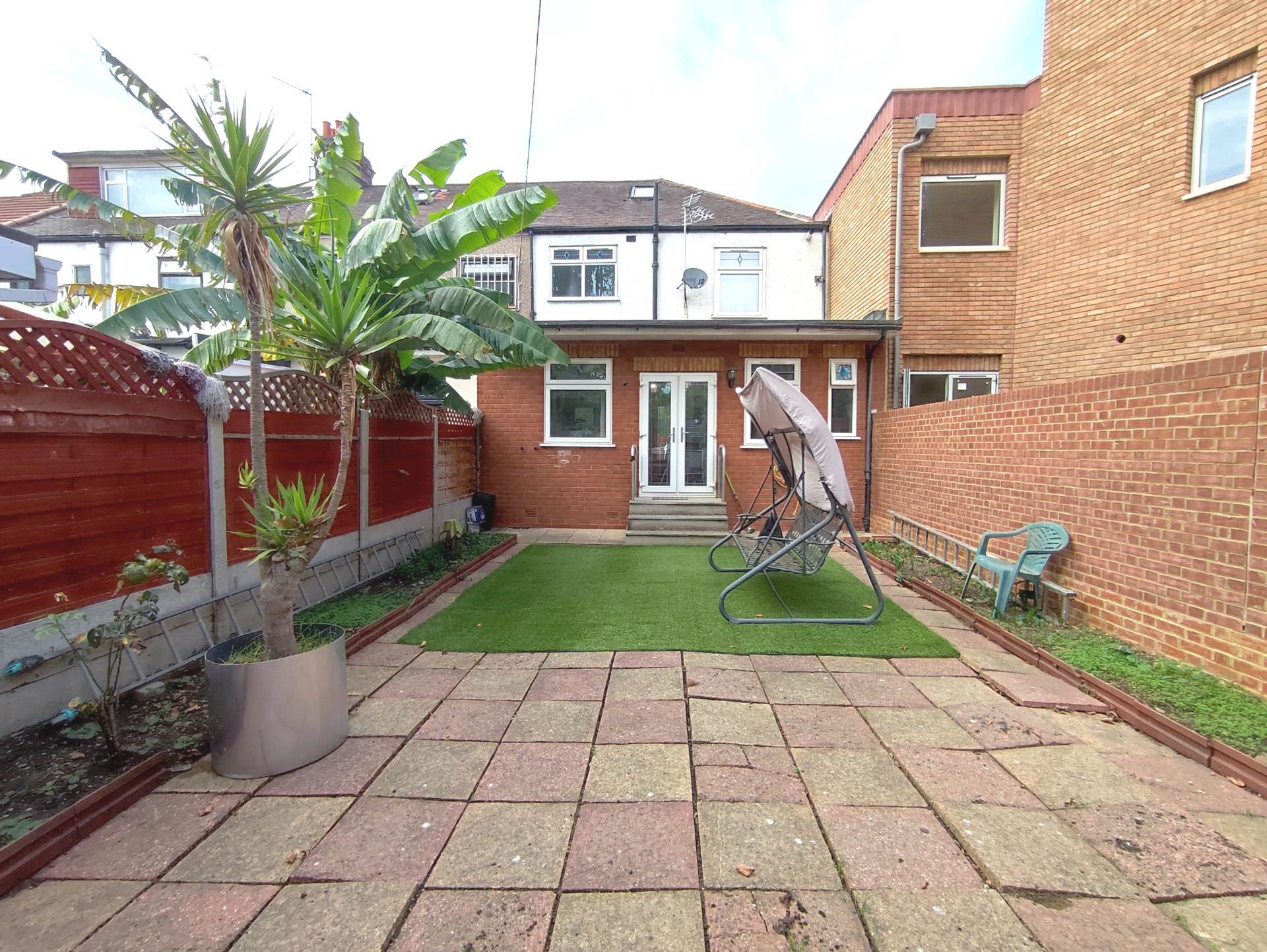 Additional Property Image 3 bedroom Terraced for sale in London 9