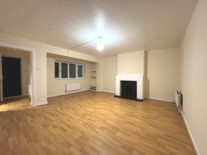 4 bedroom Terraced to rent in Rainham
