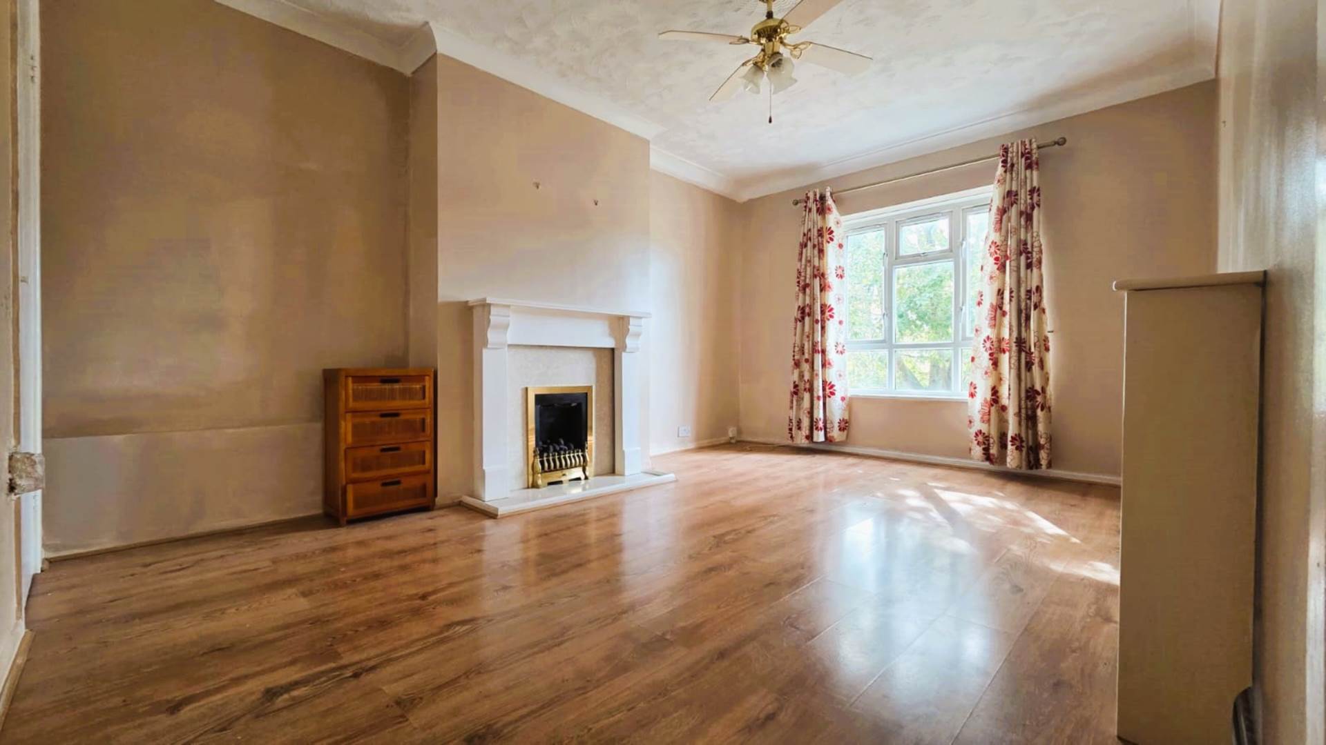 Additional Property Image 1 bedroom Flat to rent in Barking 2