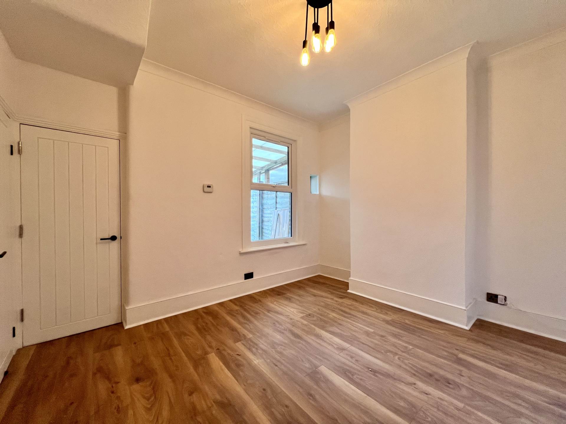 Additional Property Image 3 bedroom Terraced to rent in Ilford 4