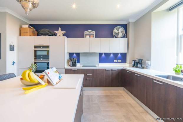 Additional Property Image 4 bedroom Apartment for sale in Glasgow 5