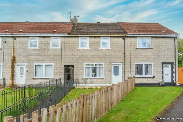 2 bedroom Terraced for sale in Glasgow
