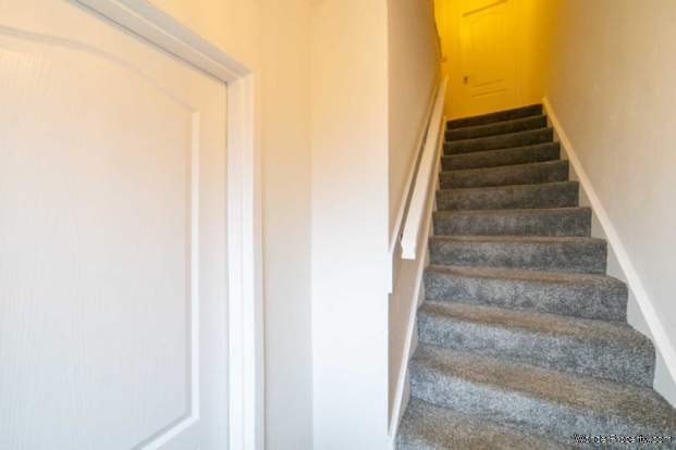 Additional Property Image 2 bedroom Terraced for sale in Glasgow 8