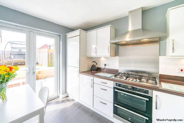 Additional Property Image 3 bedroom Semi Detached for sale in Motherwell 5