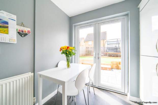 Additional Property Image 3 bedroom Semi Detached for sale in Motherwell 6
