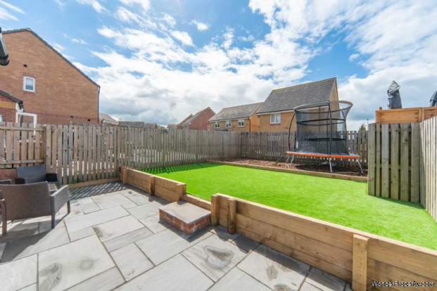 Additional Property Image 3 bedroom Semi Detached for sale in Motherwell 19