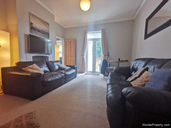 Additional Property Image 3 bedroom Flat for sale in Watford 3