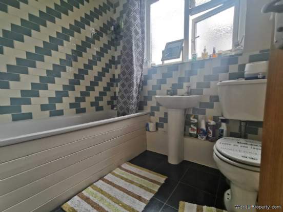 Additional Property Image 3 bedroom Flat for sale in Watford 6