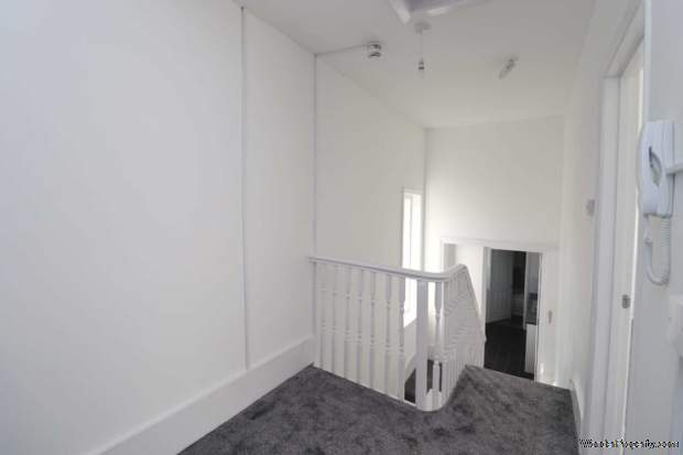 Additional Property Image 2 bedroom Apartment for sale in Margate 5