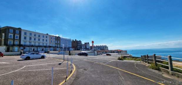 Additional Property Image 2 bedroom Apartment for sale in Margate 10