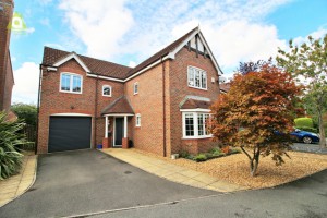 4 bedroom Detached for sale in Westhoughton