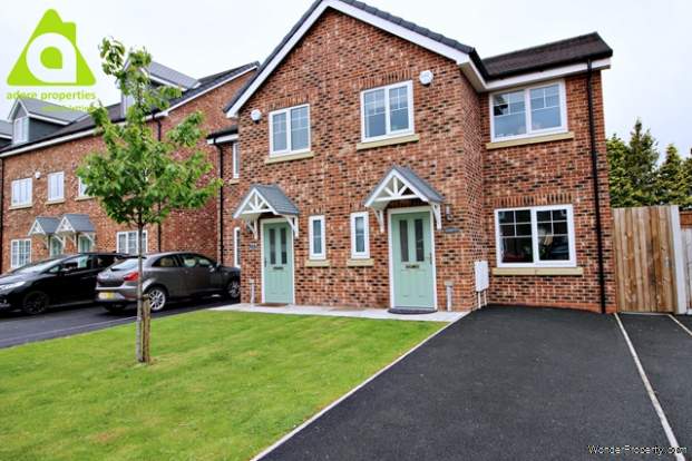 3 bedroom Semi Detached for sale in Bolton