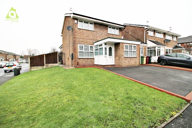 3 bedroom Detached for sale in Westhoughton