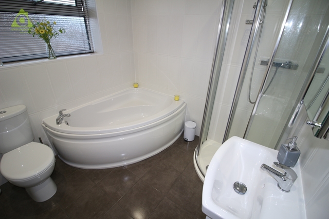 Additional Property Image 3 bedroom Detached for sale in Westhoughton 11