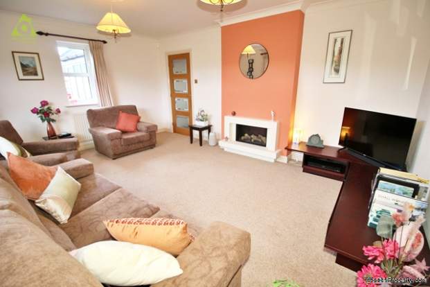 Additional Property Image 5 bedroom Detached for sale in Westhoughton 3