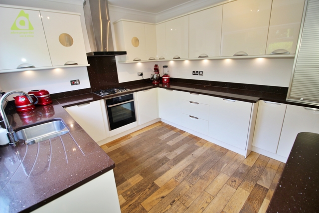 Additional Property Image 4 bedroom Detached for sale in Lostock 15