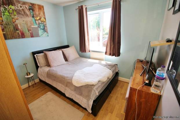 Additional Property Image 4 bedroom Detached for sale in Westhoughton 7