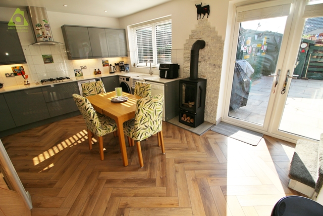 Additional Property Image 2 bedroom Bungalow for sale in Hindley Green 3