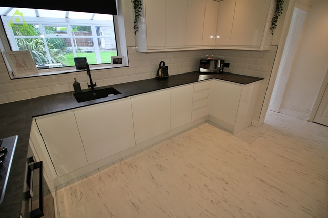 Additional Property Image 3 bedroom Semi Detached for sale in Westhoughton 6