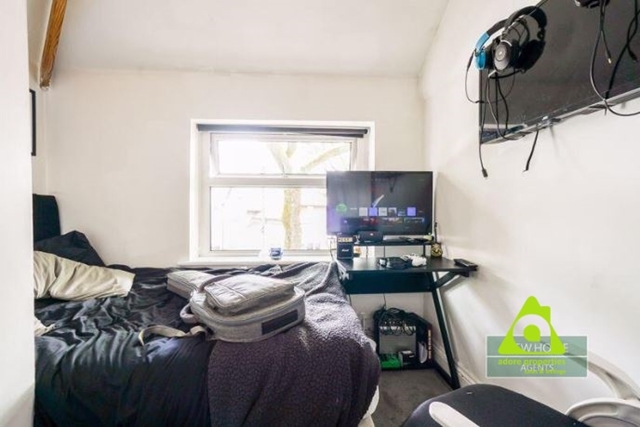 Additional Property Image 3 bedroom Semi Detached for sale in Westhoughton 11