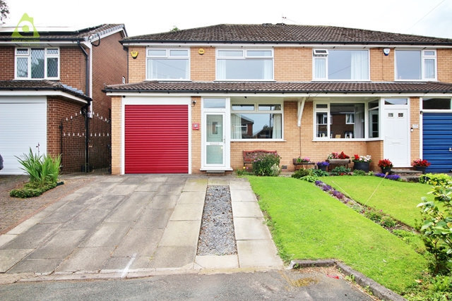 3 bedroom Semi Detached for sale in Bolton