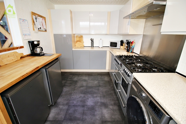 Additional Property Image 3 bedroom Semi Detached for sale in Bolton 7