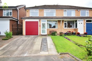 3 bedroom Semi Detached for sale in Bolton