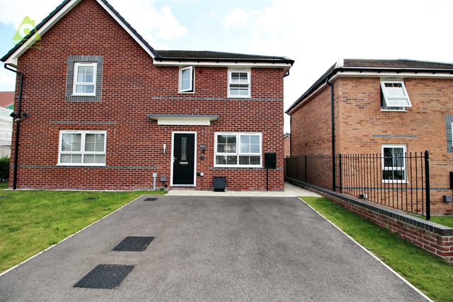 3 bedroom Semi Detached for sale in Wigan