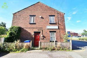 2 bedroom End of Terrace for sale in Westhoughton