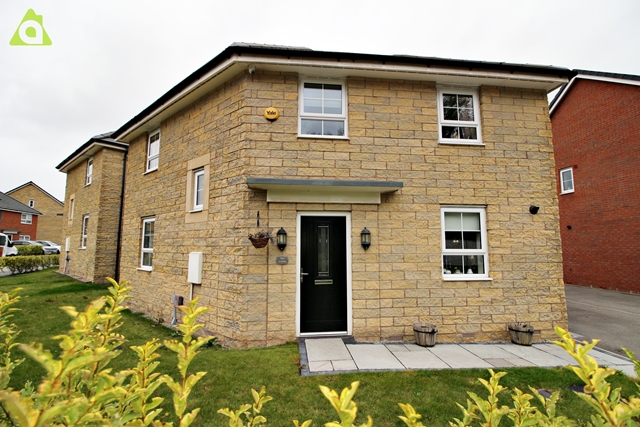 3 bedroom Detached for sale in Wigan