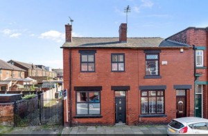 3 bedroom End of Terrace for sale in Atherton