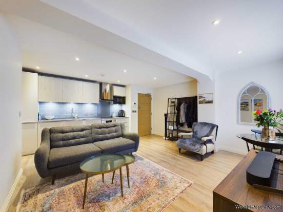 Additional Property Image 1 bedroom Apartment for sale in Princes Risborough 4