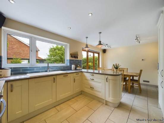 Additional Property Image 4 bedroom Detached for sale in Princes Risborough 6