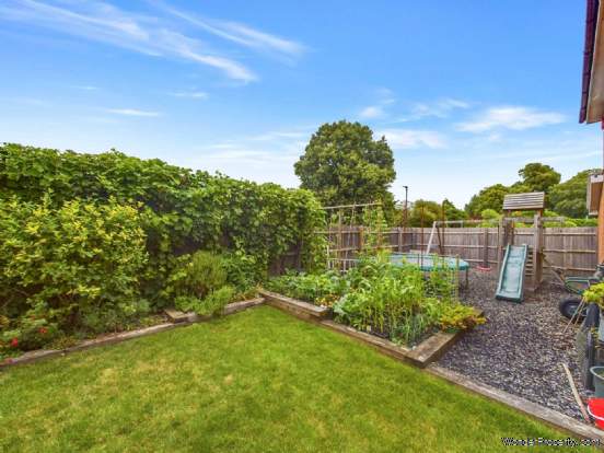 Additional Property Image 4 bedroom Detached for sale in Princes Risborough 16