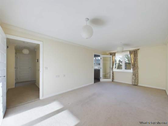 Additional Property Image 1 bedroom Apartment for sale in Princes Risborough 5