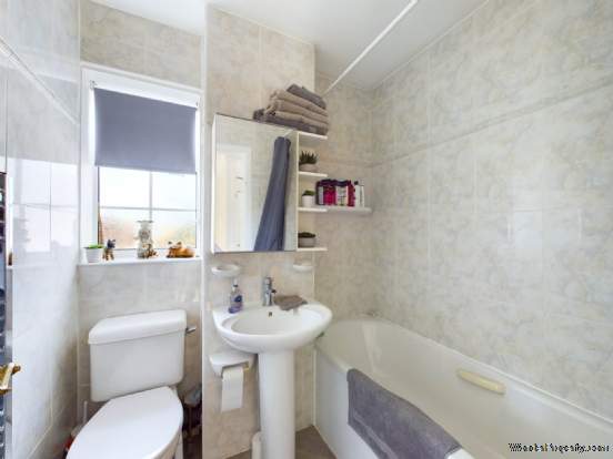 Additional Property Image 4 bedroom Detached for sale in Princes Risborough 16