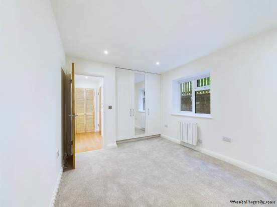 Additional Property Image 1 bedroom Apartment for sale in Princes Risborough 7