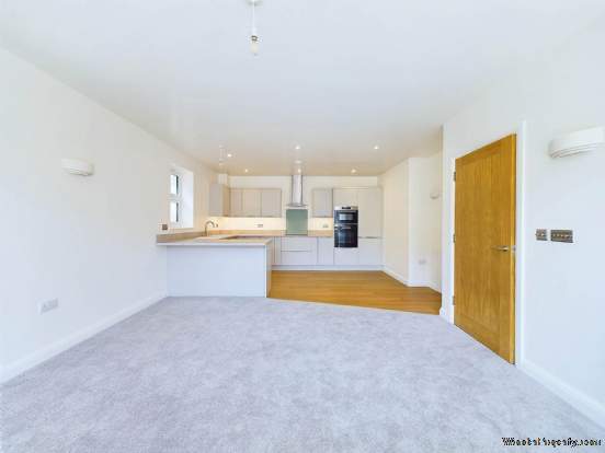 Additional Property Image 1 bedroom Apartment for sale in Princes Risborough 4