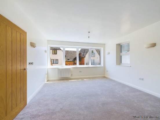 Additional Property Image 1 bedroom Apartment for sale in Princes Risborough 5