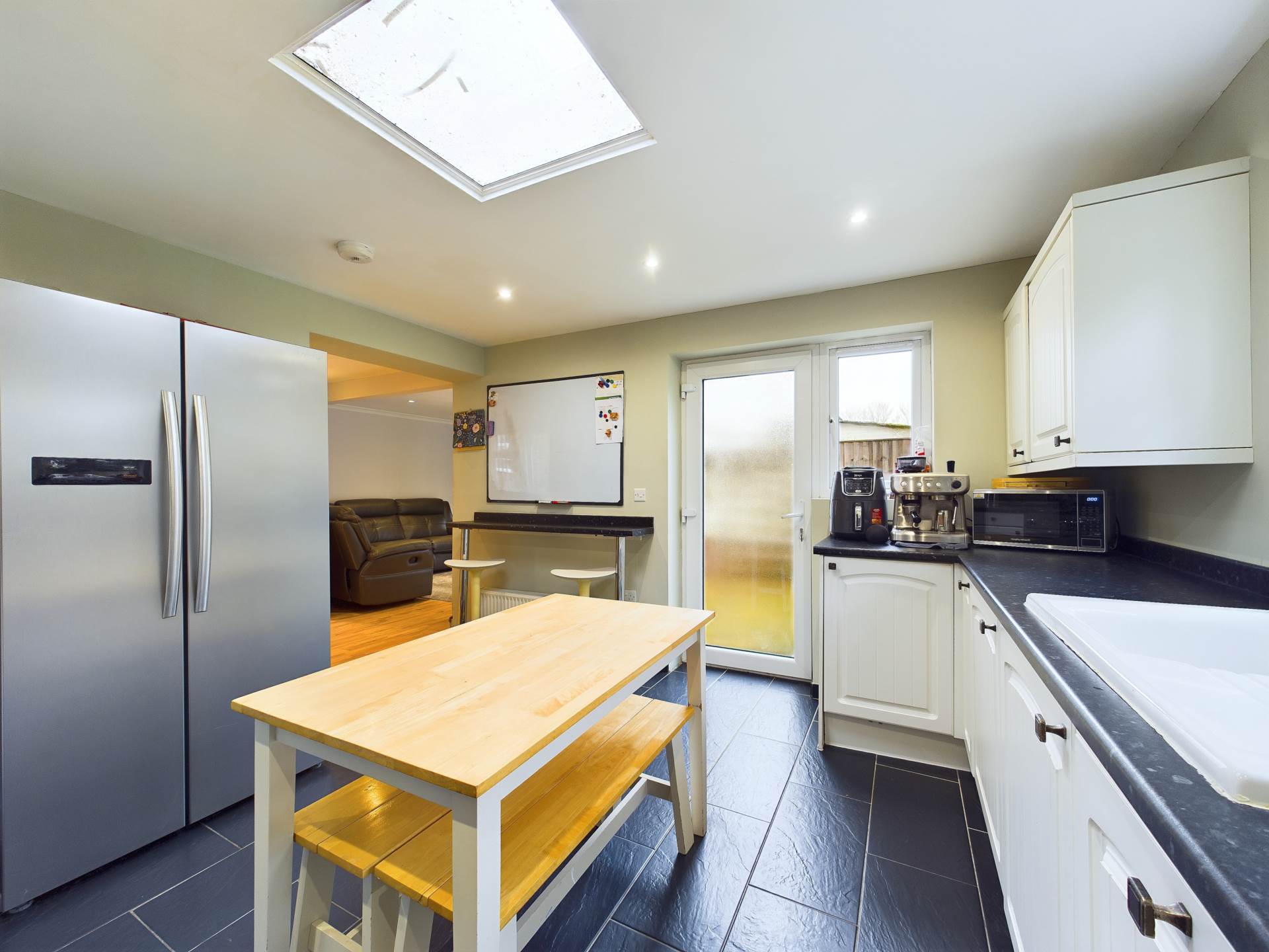 Additional Property Image 3 bedroom Semi Detached for sale in Princes Risborough 2