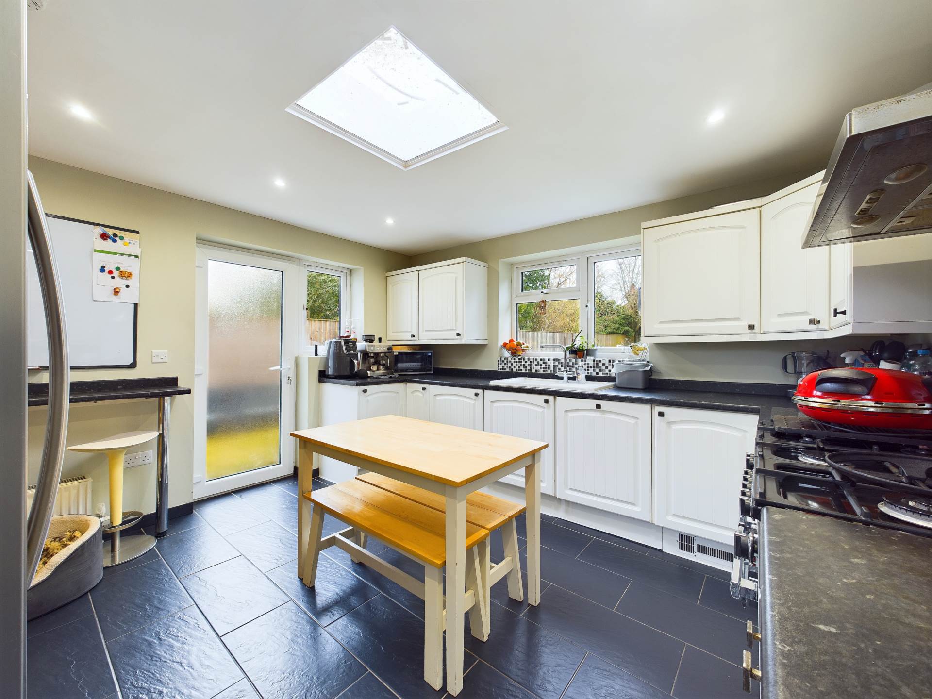 Additional Property Image 3 bedroom Semi Detached for sale in Princes Risborough 6